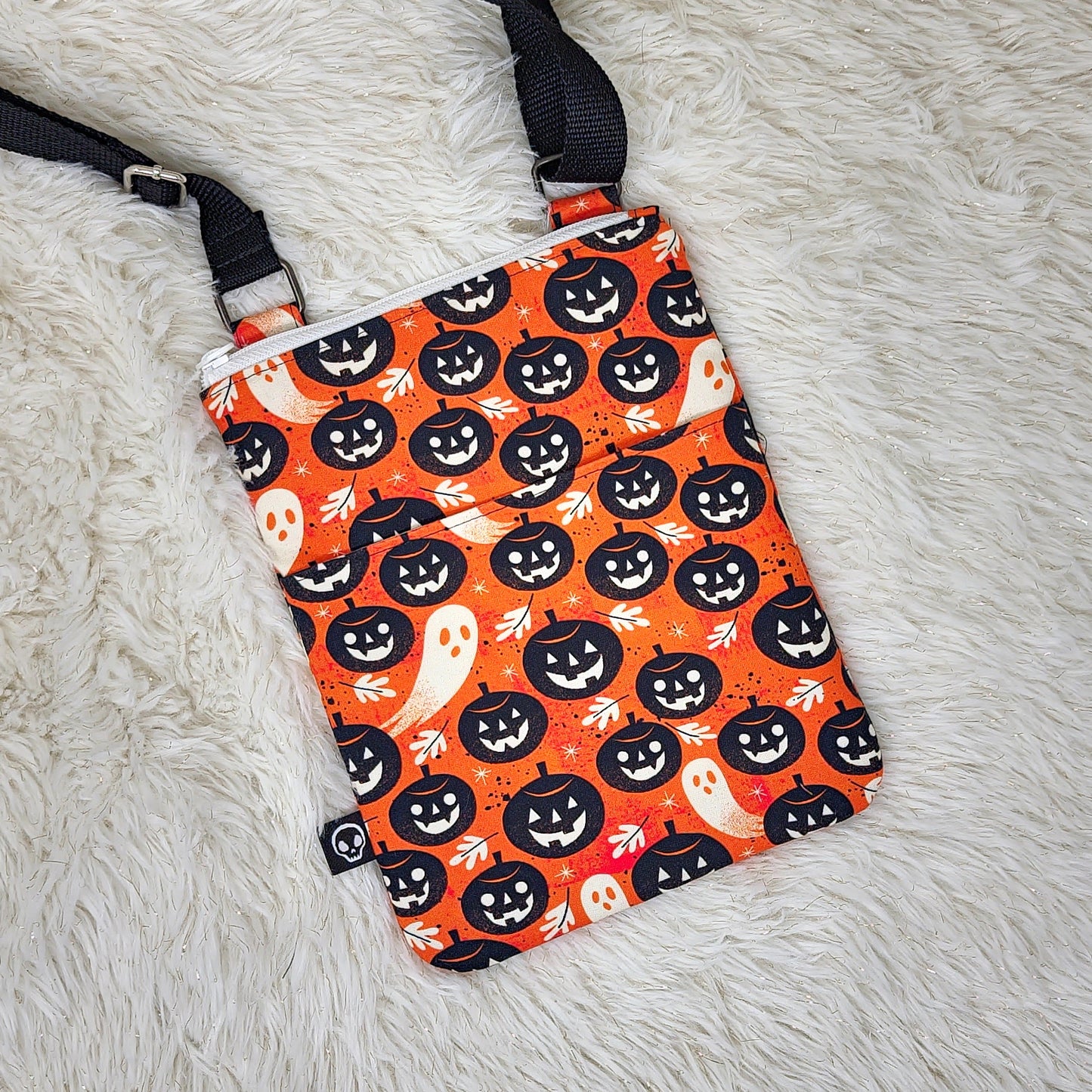 Jack o Lantern Smol Crossbody Bag