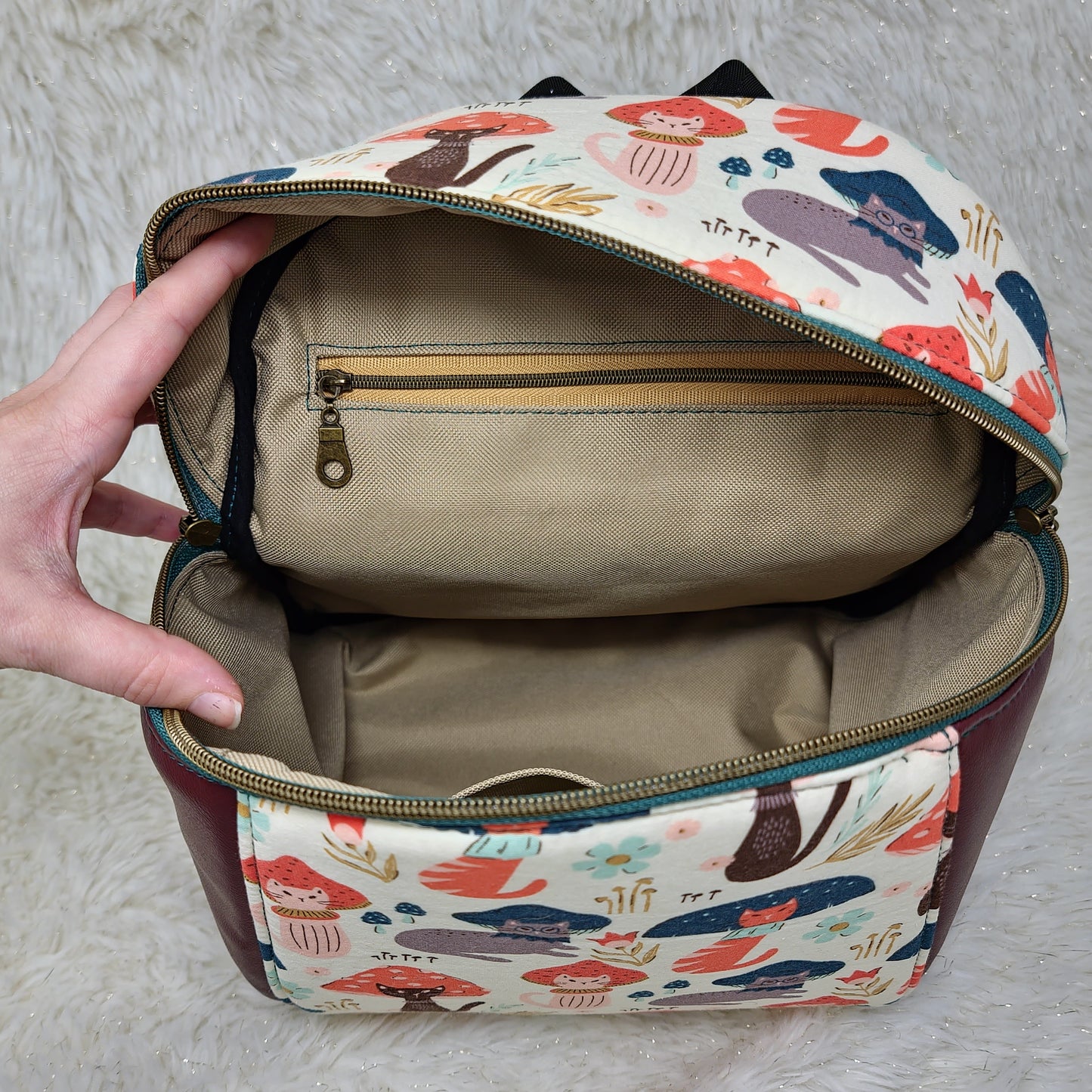 Mushroom Cats Loly Backpack