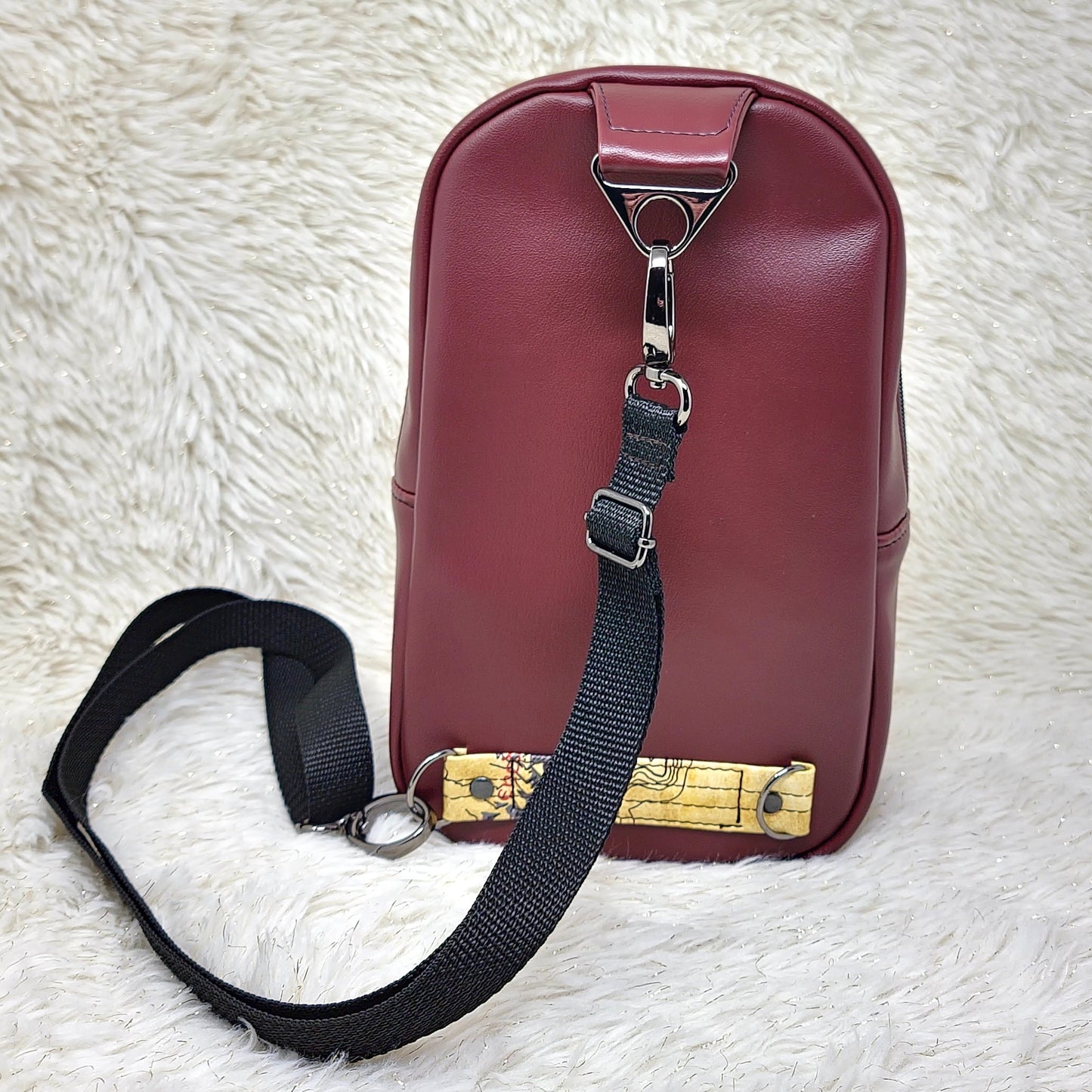 Map of Middle Earth Rosie Sling Bag