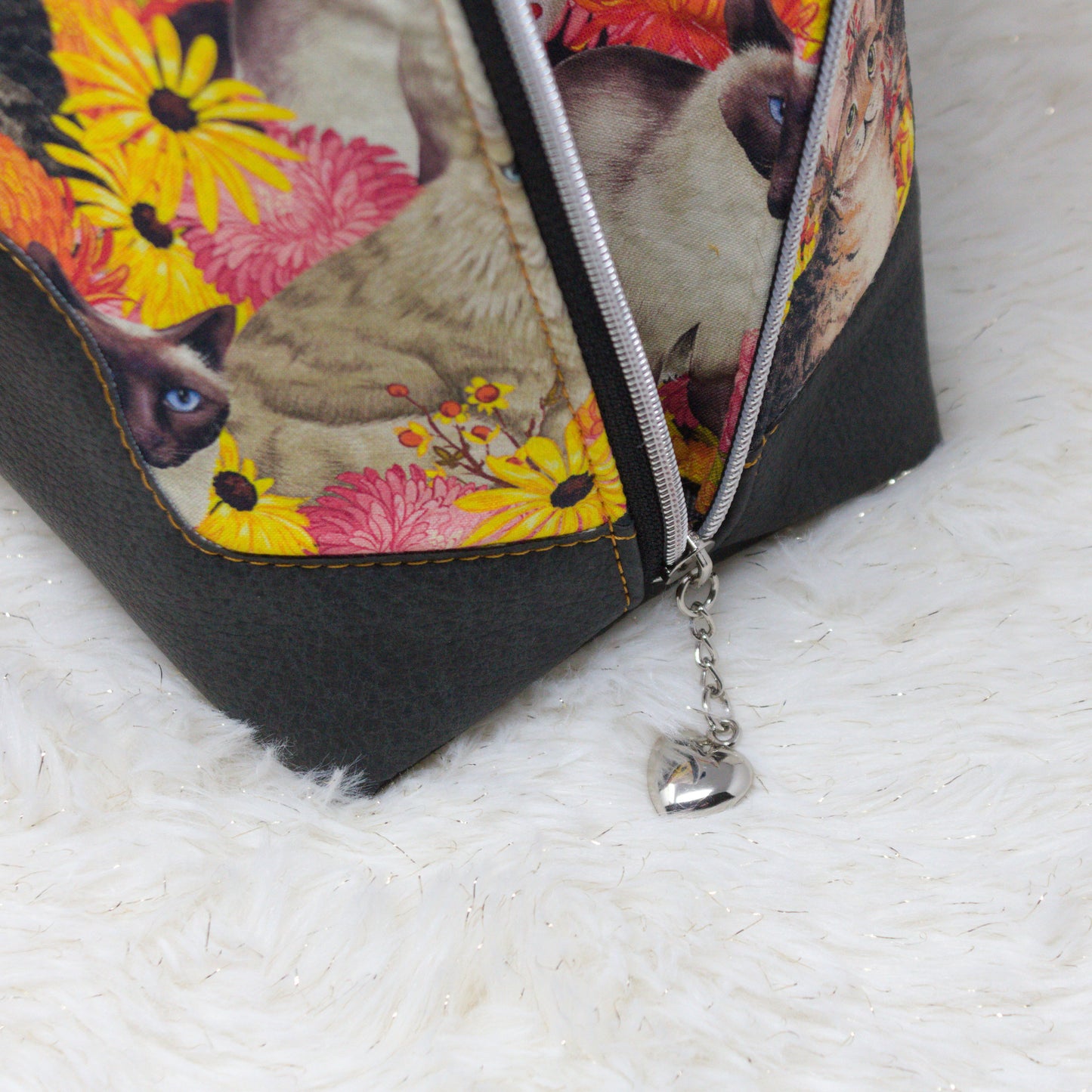 Cats & Flora Boronia Bowler Handbag