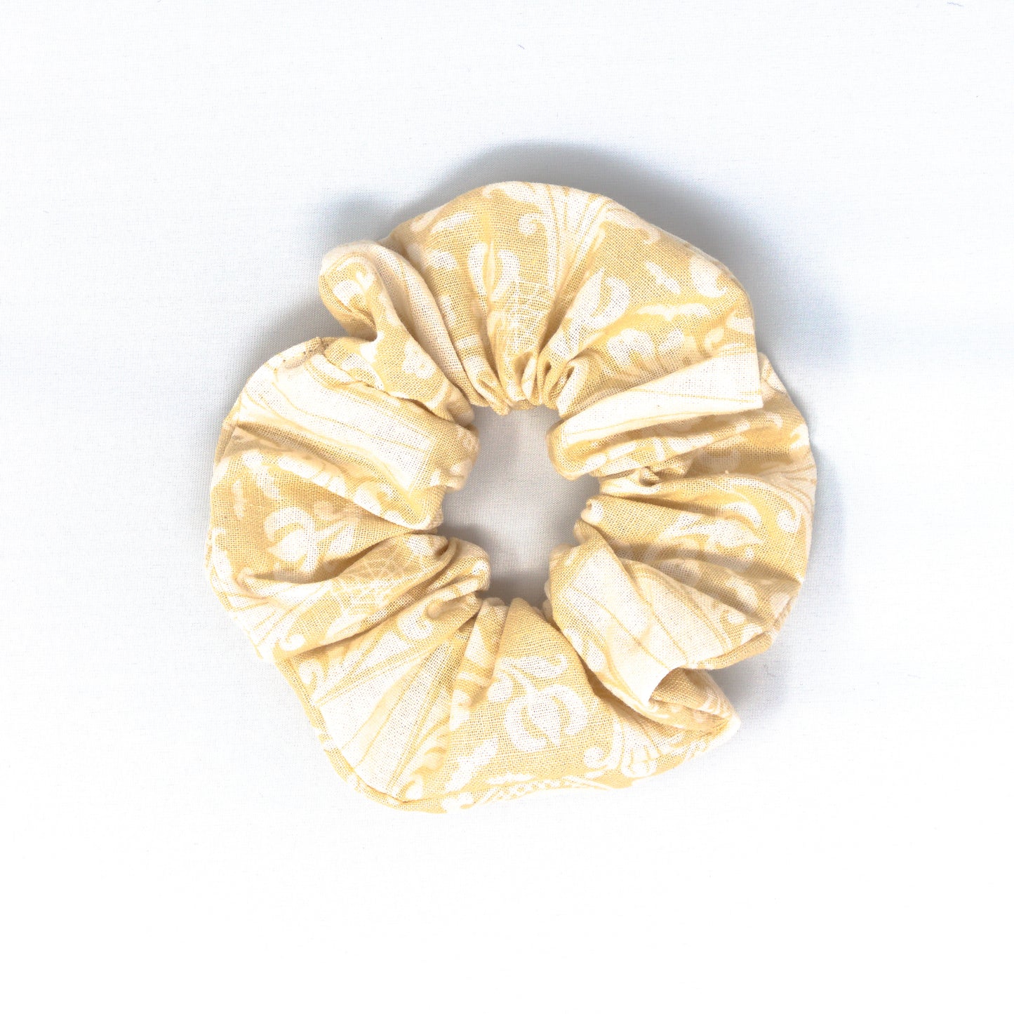 Creme Coffin Scrunchie