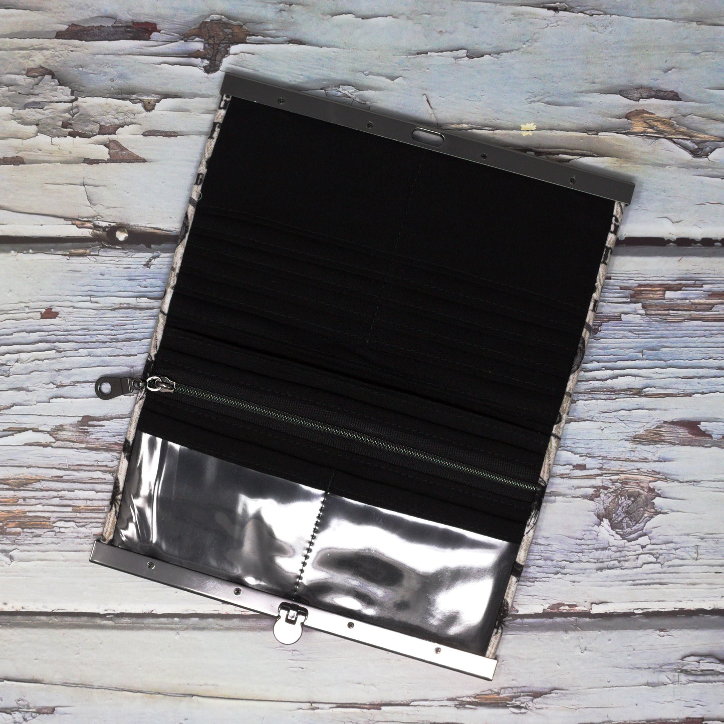 Oddities Rozy Wallet