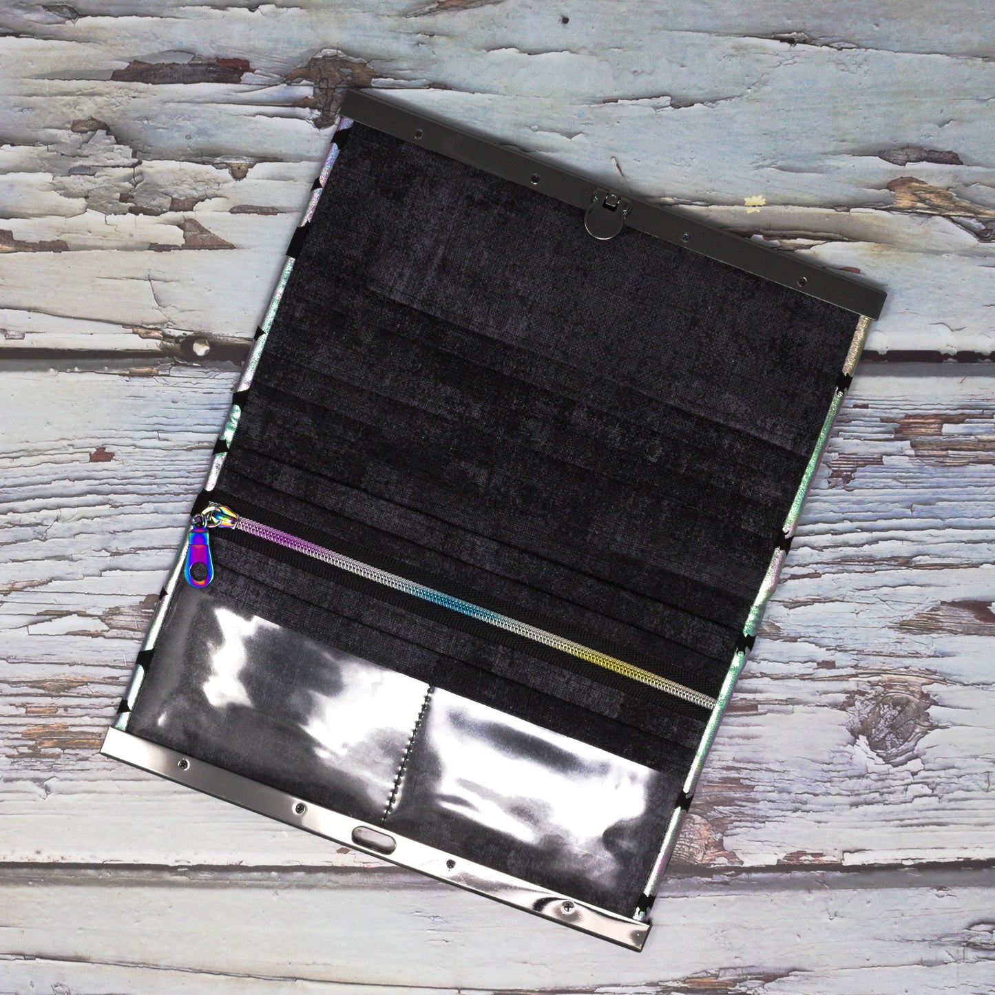 It's Fricken Pastel Bats Rozy Wallet