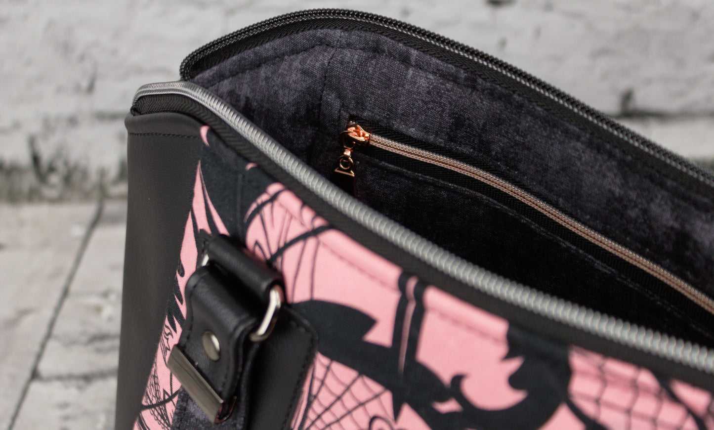 Lady Friends Annette Handbag
