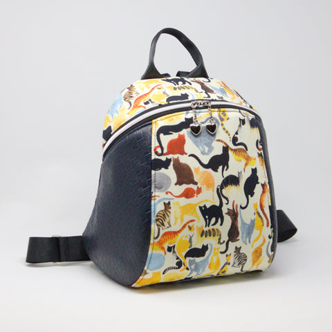 Feline Silhouette Loly Backpack