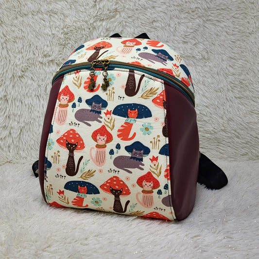 Mushroom Cats Loly Backpack