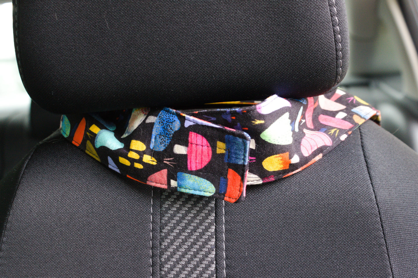 Colorful Mushrooms Car Trash Can