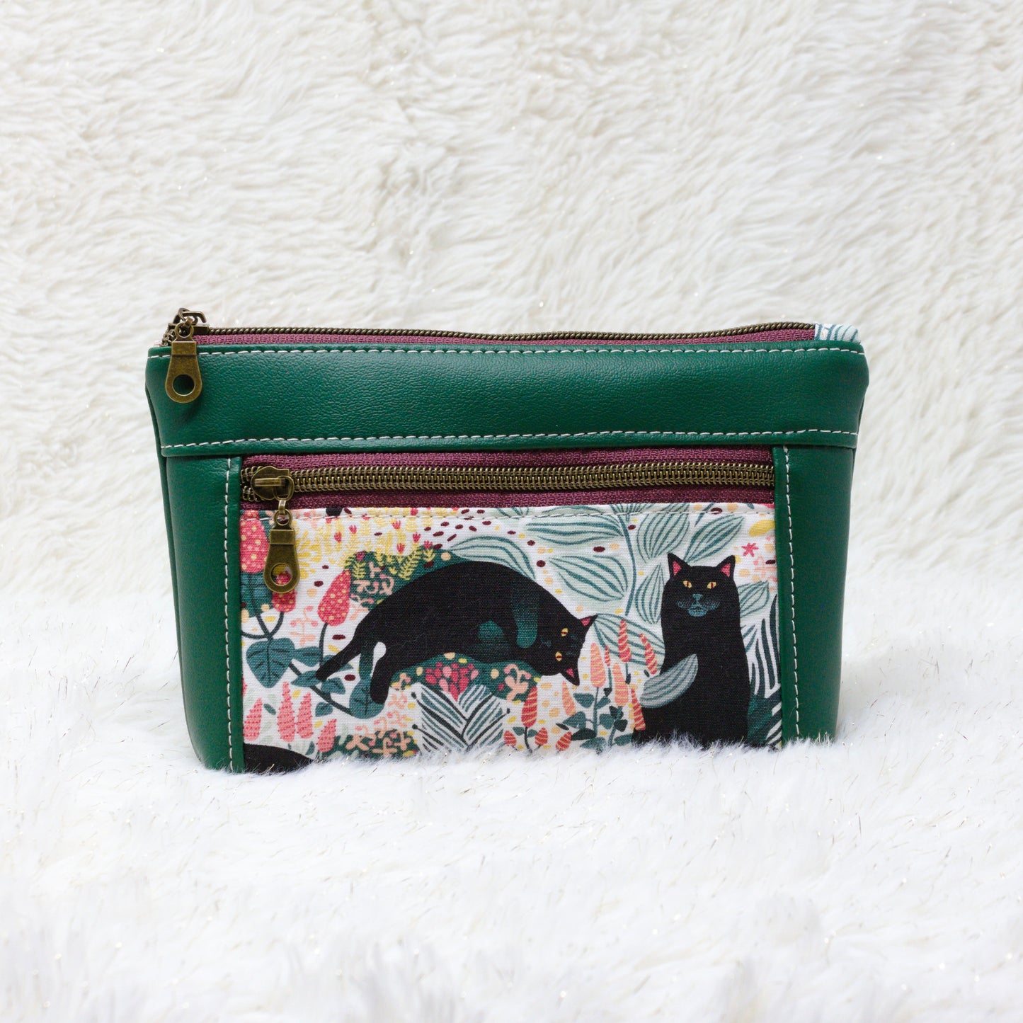 Garden Voids Devon Pouch