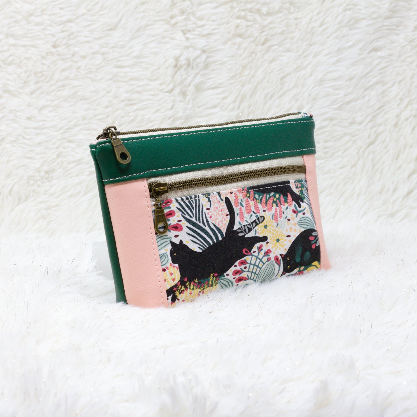 Garden Voids Devon Pouch