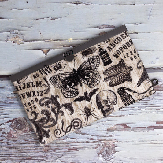Oddities Rozy Wallet