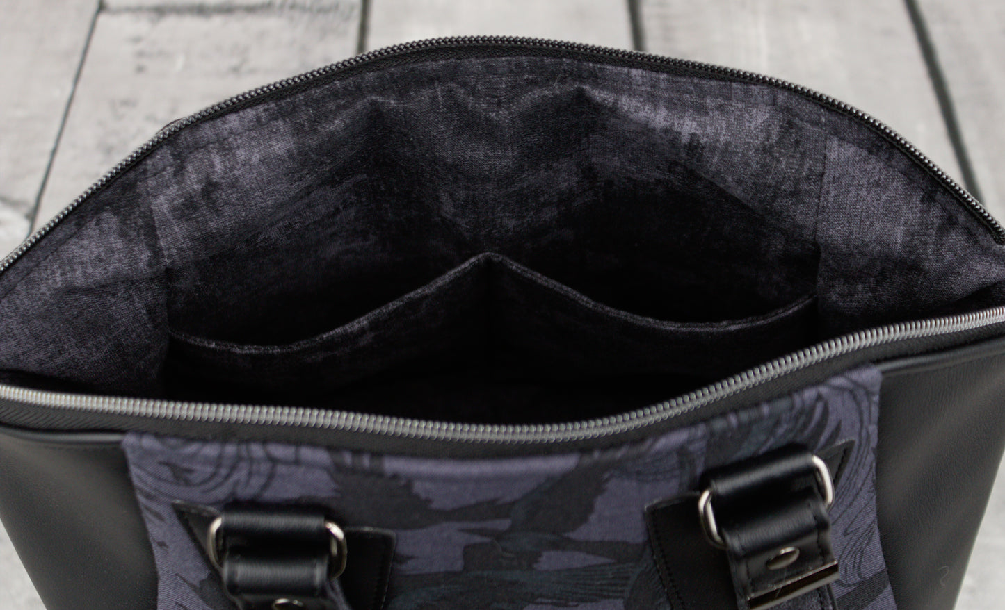 Dark Black Widow Annette Handbag