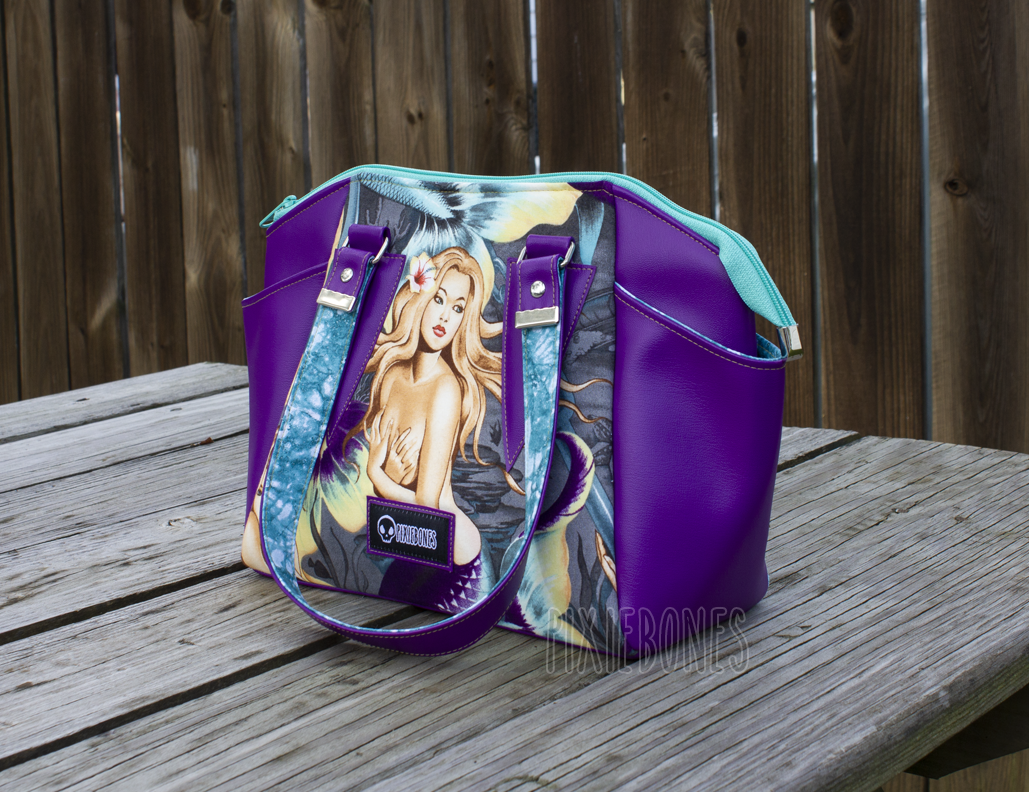 Pinup Mermaid Annette